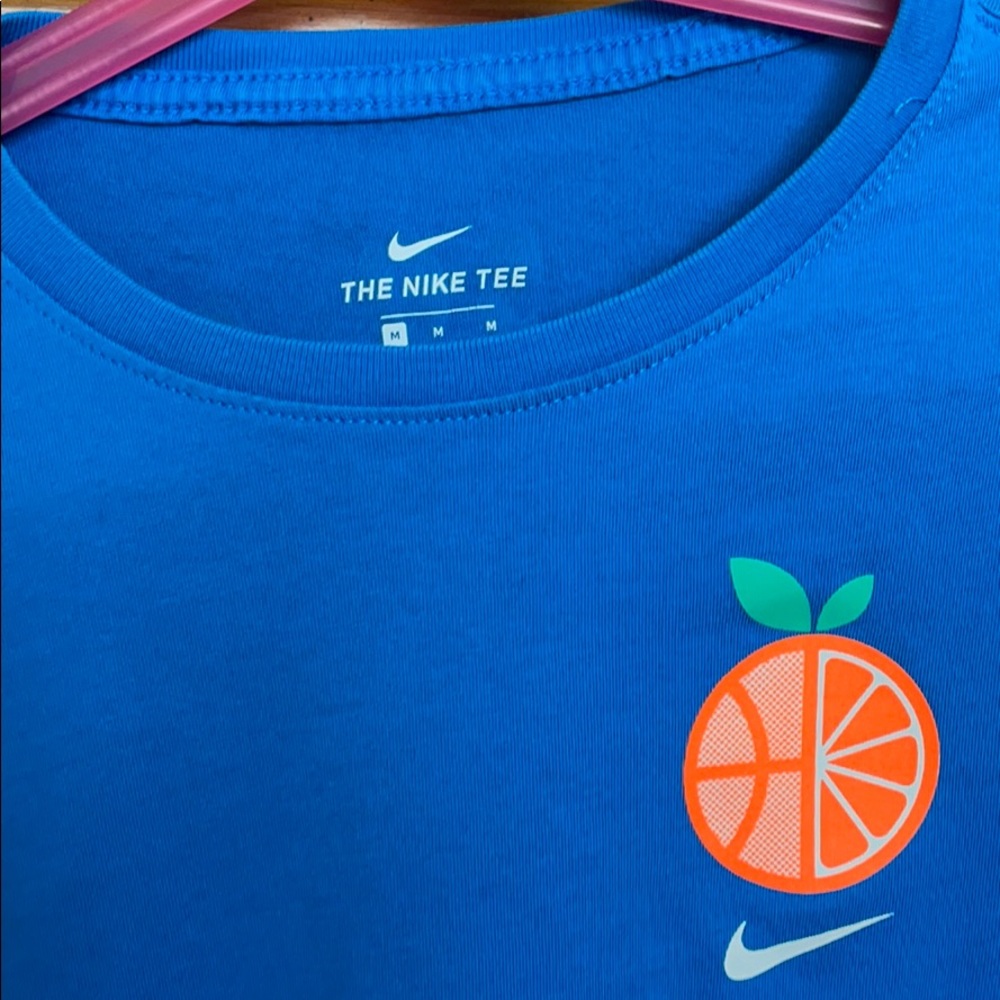 EUC boys Nike size Medium t-shirt - Picture 2 of 3